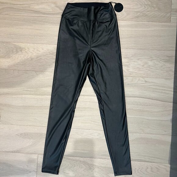 NWT Offline By Aerie Real Luxe Faux Leather Leggings Black - Picture 7 of 7